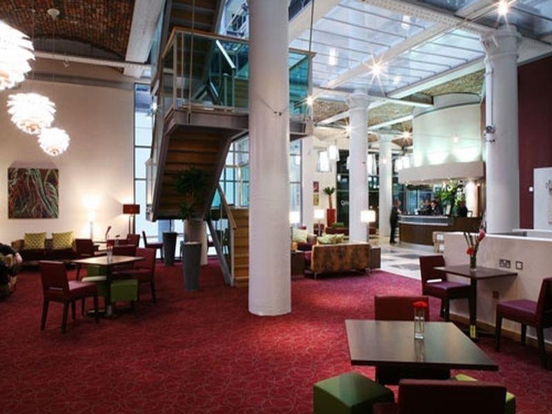 The Place Aparthotel Manchester Exterior foto