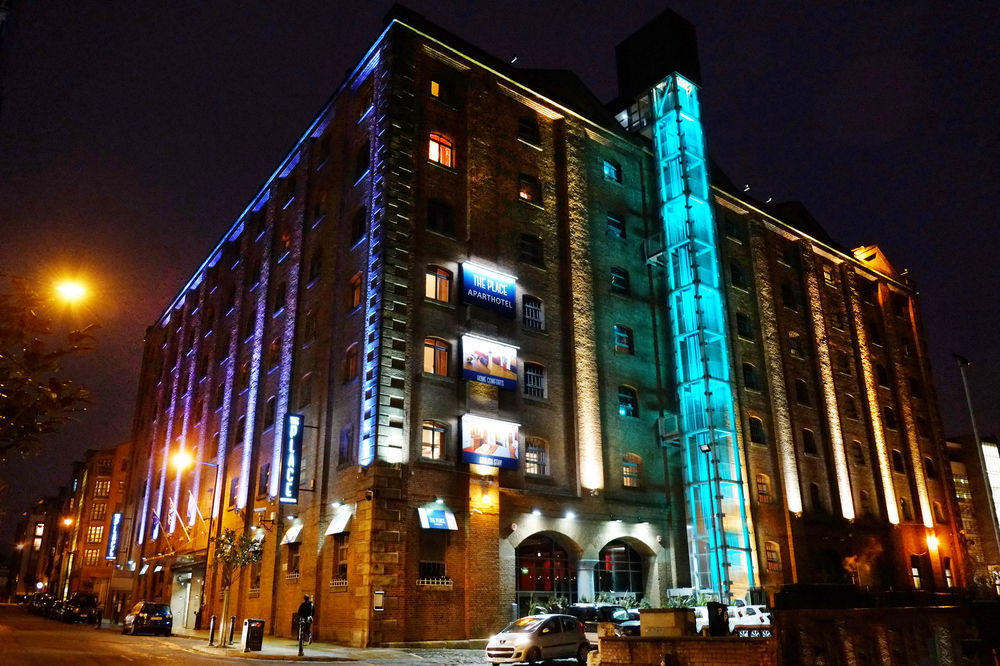 The Place Aparthotel Manchester Exterior foto