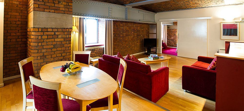 The Place Aparthotel Manchester Exterior foto